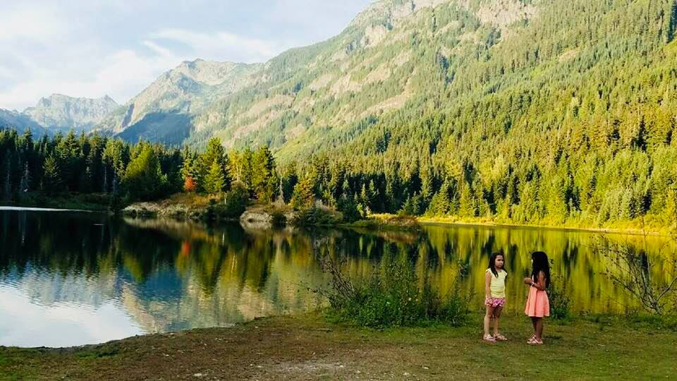 Family Hiking: Gold Creek Pond